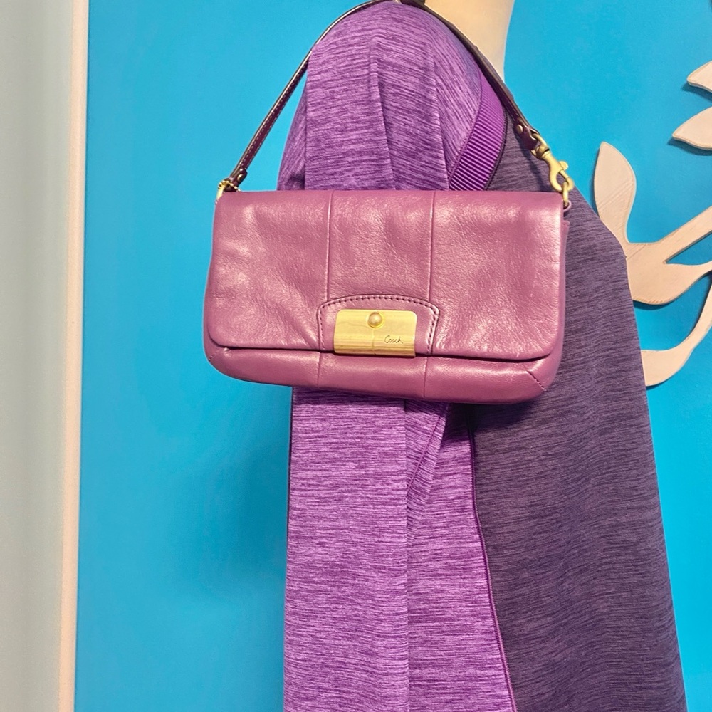 Coach Purple Leather Women's Bag